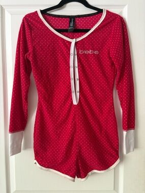 Bebe Pajamas Shorts Romper Red Long Sleeves Snap Front One-Piece